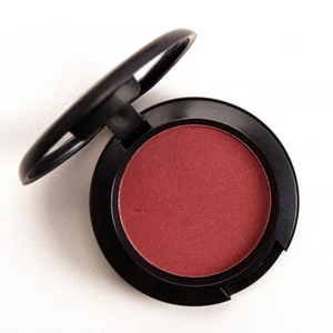 MAC Cosmetics Powder Blush in shade *A Little Lusty* Brand New Never Used - Picture 1 of 3