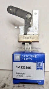 NOS AC DELCO (GM) HI-FOG-ICE SWITCH 1967-1698 CADILLAC 1222595 15-725 - Picture 1 of 10