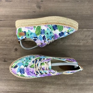 Coconuts Womens Espadrille Canvas Sneaker Size 9 M Floral Lace Up Comfort - Picture 1 of 11