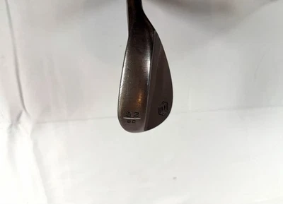 BETTINARDI OIL-RUBBED BRONZE PVD HLX 5.0 FORGED—52° 8C WEDGE - Image 1 of 4