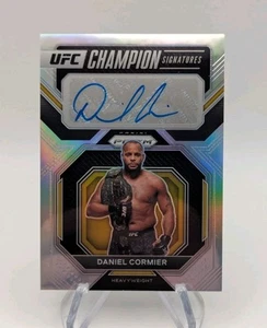Daniel Cormier 2023 Panini Prizm UFC Champion Signatures Silver Auto SP #CS-DCM - Imagen 1 de 2