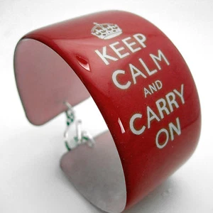 KEEP CALM & CARRY ON Resin Manschette Armreif Armband ROT NEU oder jede gewünschte Farbe - Bild 1 von 1