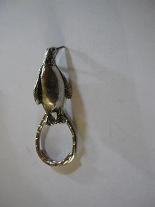 Penguin codea07 Brooch drop hoop Holder For Glasses , Pen , ID jewellery - Picture 1 of 1