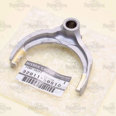 32811-58S10 New Genuine OEM Nissan 240SX FRONTIER XTERRA Fork-Shift 3RD and 4TH - Image 1 of 4