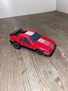 Embrague Tonka Popper Pontiac Fiero rojo con rayas blancas y alerón grande Japón - Imagen 1 de 8