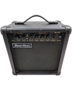 Pearl River M-15 – Guitar Amplifier - Picture 1 of 7