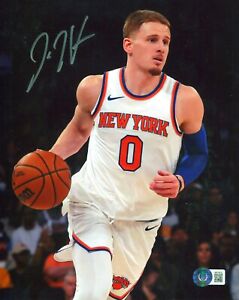 Donte DiVincenzo Signed Auto New York Knicks 8x10 Photo Beckett BAS COA #1