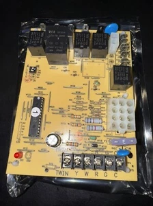 Goodman Amana PCBBF112S 50A55-743 Furnace Control Circuit Board *UNTESTED* - Picture 1 of 3