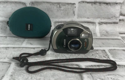 Cámara retro vintage Canon Elph Sport APS apuntar y disparar PELÍCULA SUBMARINA años 90 Foto 1 de 4