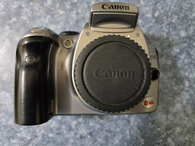 Canon EOS Digital Rebel DS6041 6.3MP DSLR W/ 18-55mm EFS LENS Camera - Image 1 of 4