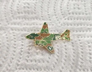 VIETNAM WAR VINTAGE NAM LAPEL PIN: Douglas Spooky Close Air Support Ty61 - Picture 1 of 3