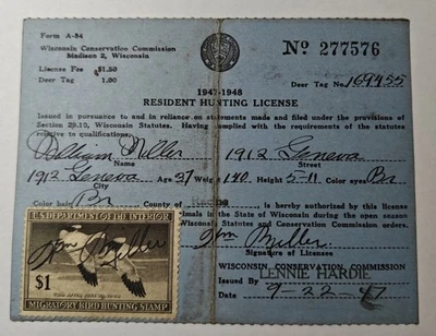 1947-1948  Wisconsin Resident Hunting License Card RW14 $1 Federal Duck Stamp - Image 1 of 2