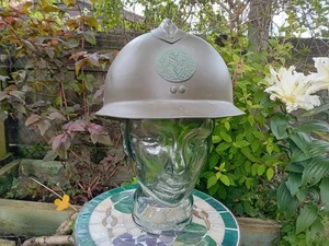 A Second World War French Army Medical Corps M26 Adrain Steel Helmet - Picture 1 of 6
