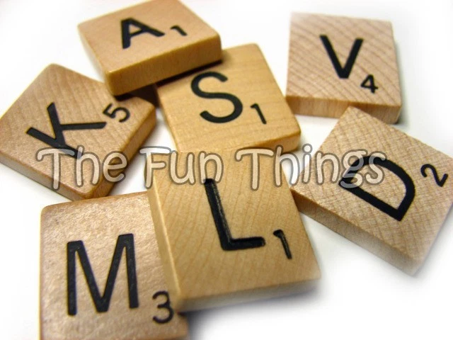 Azulejos de juego de scrabble genuinos hágalo usted mismo manualidades colgantes álbumes de recortes marcos imanes de armario Foto 1 de 1