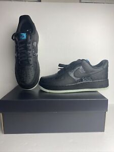 Air Force 1 '07 x Space Jam: Computer Chip Size 10.5 Mens Black Glow