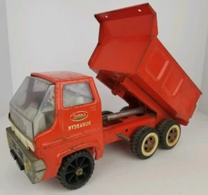Vintage Tonka Hydraulic Orange Pressed Steel Dump Truck Toy 13 Inches Long - Picture 1 of 11