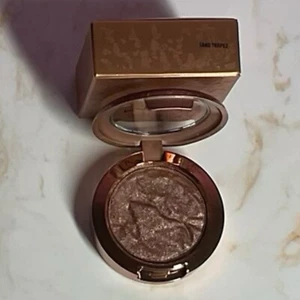 MAC LE FOILED EYESHADOW SAND TROPEZ ~ DISCONTINUED ~ BNIB ~ RARE - Picture 1 of 12