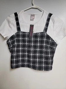 No Boundaries Juniors T-shirt and Tank Size M 7-9 Black/White - Picture 1 of 4