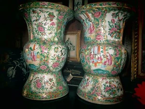 PAIR 19thc FAMILLE ROSE VASES: LOVELY 13" High, 9" Mouth, 8" Base ANTIQUE - Picture 1 of 5