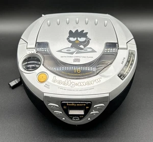 Sanrio Badtz Maru Vintage AM FM Stereo Compact Disc Player BA52 FUNKTIONIERT GETESTET - Bild 1 von 18