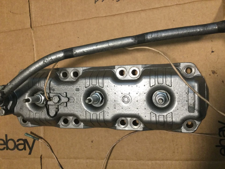 1988 MERCURY MARINER 150HP CYLINDER HEAD 96423 2-STROKE V6 - Image 1 of 4