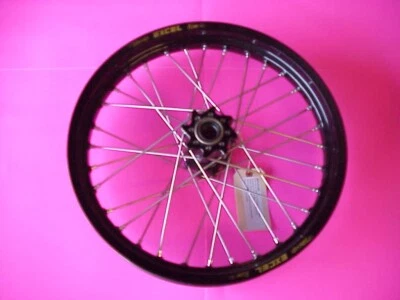 Rueda trasera Excel Pro Series negra 18X2,50 Foto 1 de 2