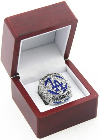 Mookie Betts 2020 Los Angeles Dodgers Ring World Series Championship Ring Cover