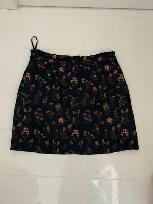 NEW PRIMARK NAVY SILK STYLE FLORAL SKIRT WITH ZIP BACK - UK 12 - Image 1 of 4
