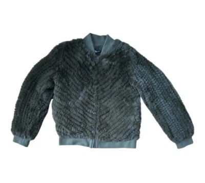 Chaqueta de bombardero Love Token de piel sintética Chevron Teddy verde militar talla M  Foto 1 de 4