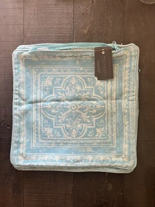 Restoration Hardware Blue Quatrefoil Pool Medallion Outdoor Throw Pillow Cases - Picture 1 of 8