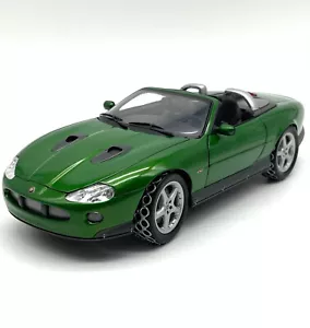 Minichamps Bond Collection - Jaguar XKR Roadster As driven by Zao - scala 1:43 - Foto 1 di 3