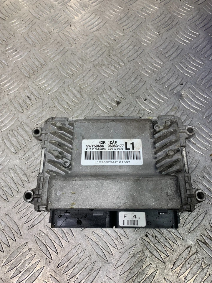 Chevrolet Aveo 2009 unidad de control del motor 1,2 13305978 #2 Foto 1 de 4