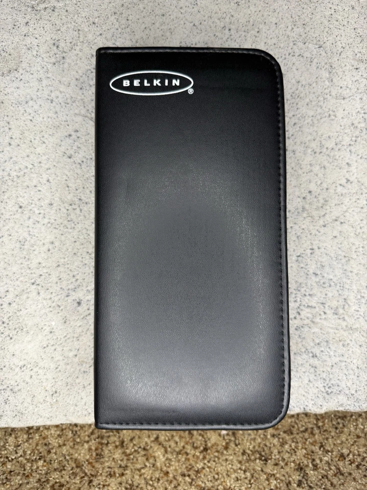 Kit de viaje Belkin European Converter Pack Multi Nation Electronics Foto 1 de 4