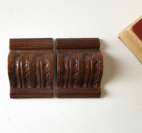 2 Corbel bracket with acanthus leaf carving Antique french architectural salvage Cover