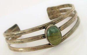 VINTAGE NATIVE AMERICAN STERLING SILVER TRIPLE BAND JASPER CUFF BRACELET NICE ! - Picture 1 of 2