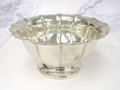 Cuenco de plata esterlina acanalado a mano con patrón de Dublín Tuttle Silver - 3" H x 5,5" W Foto 1 de 4