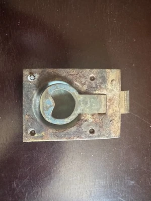 Conjunto de bloqueo de puerta trasera Nissan Patrol G60 Foto 1 de 2