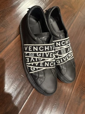 Tênis Givenchy logotipo preto e branco tamanho 10-43 fabricado na Itália - Imagem 1 de 4