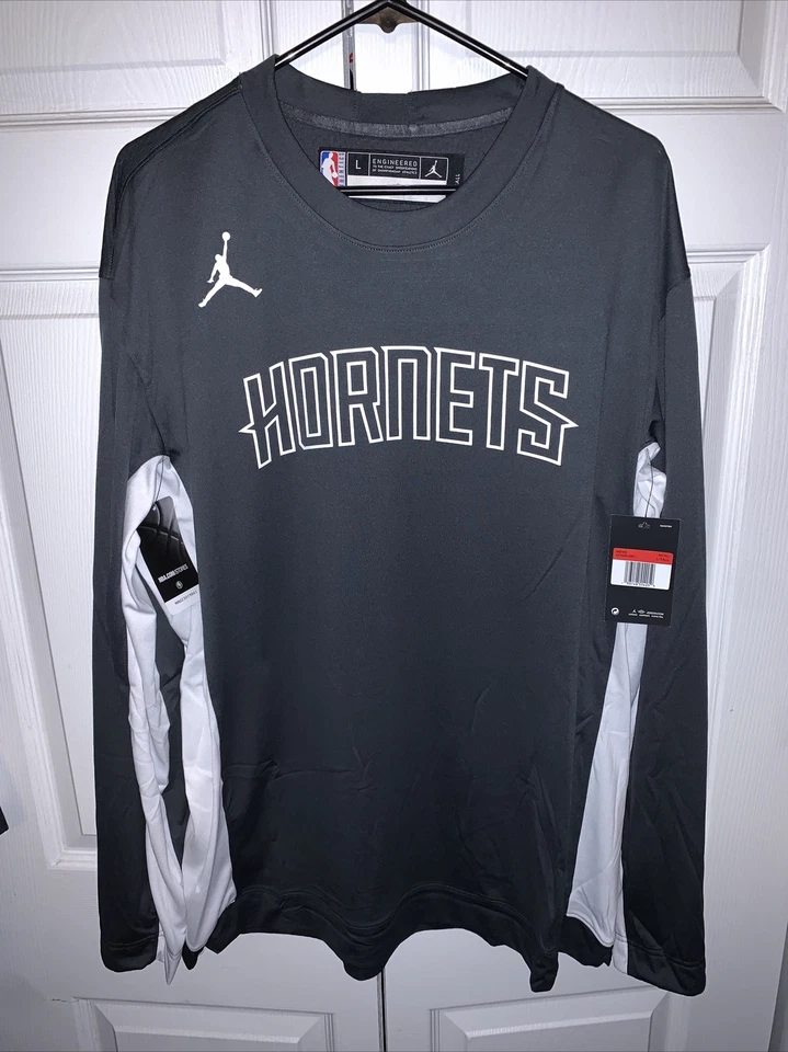 NIKE JORDAN CHARLOTTE HORNETS AUTHENTIC SHOOTING SHIRT PLAYER ISSUE L AV0895-060