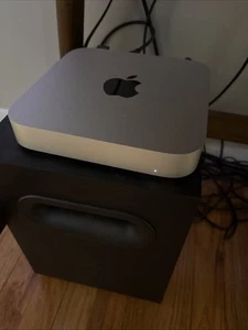 Apple Mac Mini M2 8GB RAM 256GB SSD Desktop - Silver (MMFJ3LL/A) - Photo 1/1