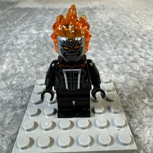 Lego Spider-Man Minifigure Ghost Rider Silver Head - Picture 1 of 7