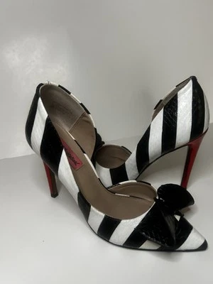 Betsey Johnson 红色底部黑白公主条纹细高跟鞋 7.5 — 第 1/4 张图片
