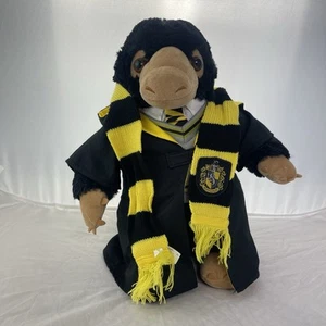Costruisci un Orso NIFFLER Animali Fantastici Peluche Tassorosso Casa Accappatoio e Sciarpa - Foto 1 di 14