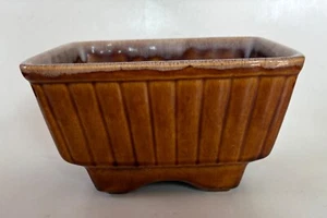 Hull 717 Pottery Planter Light Brown Drip Glaze Signed USA 7"x 5-1/4 x 4" high - Picture 1 of 7