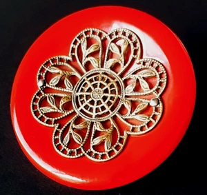 Delicious XL 2"+ Vintage Button Glossy Cherry Red Bakelite w Brass Embellishment - Picture 1 of 4