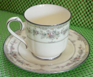 Noritake Shenandoah BoneChina 9729, de NORITAKE, juegos de tazas y platillos, 3 pulgadas - Imagen 1 de 5