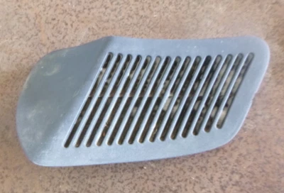 Cubierta de acceso de luz trasera derecha para arranque Toyota Yaris 05-11 NCP9# Foto 1 de 3