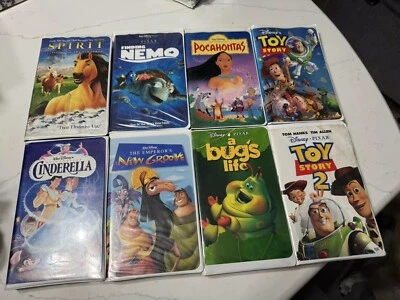VHS Pixar Film Lot 8- Finding Nemo * Pocahontas * Toy Story * Bugs Life & More - Image 1 of 4