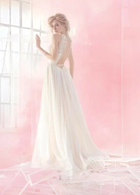 Hayley Paige Megan 6500 Wedding Dress 8 10 12 Lace Tulle Illusion $3,080 - Image 1 of 4