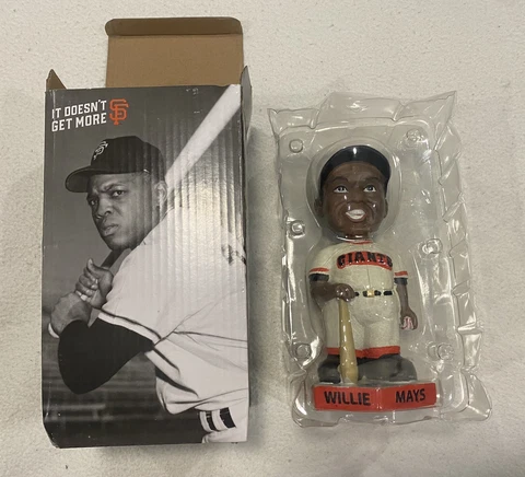 Willie Mays SF Giants 2019 SGA Bobblehead San Francisco MLB Cover